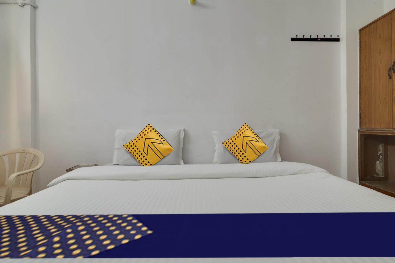 Spot On Apsara Hotel Хидерабад Екстериор снимка