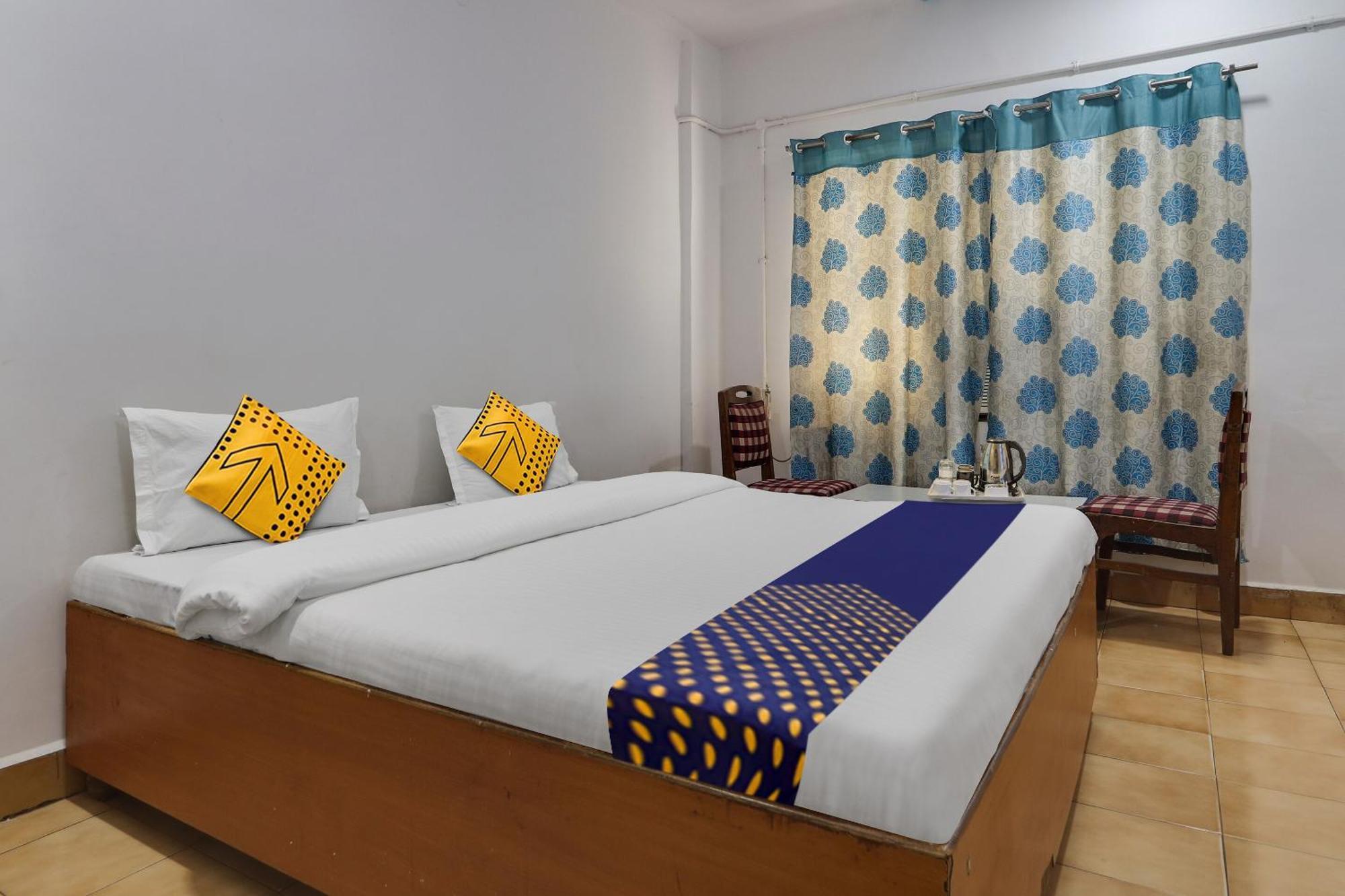 Spot On Apsara Hotel Хидерабад Екстериор снимка